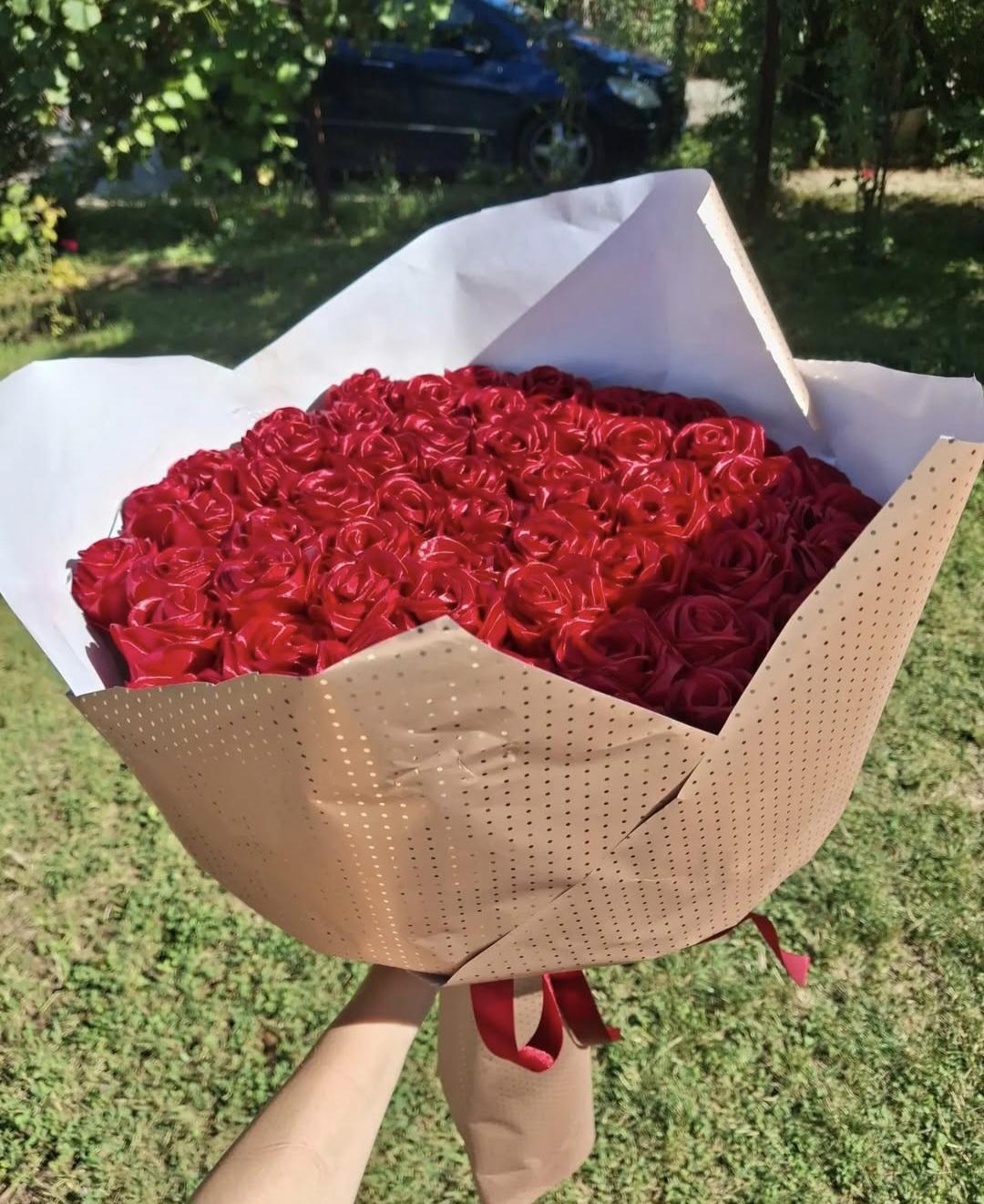Luxury XXL Handmade Satin Rose Bouquet