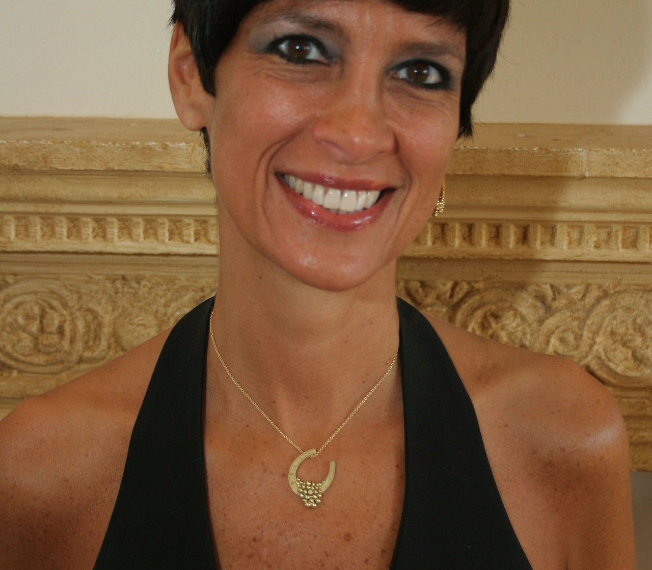 "Lucky You" Equestrian Horseshoe Necklace, 18K Gold, Overflowing with Diamonds.-2